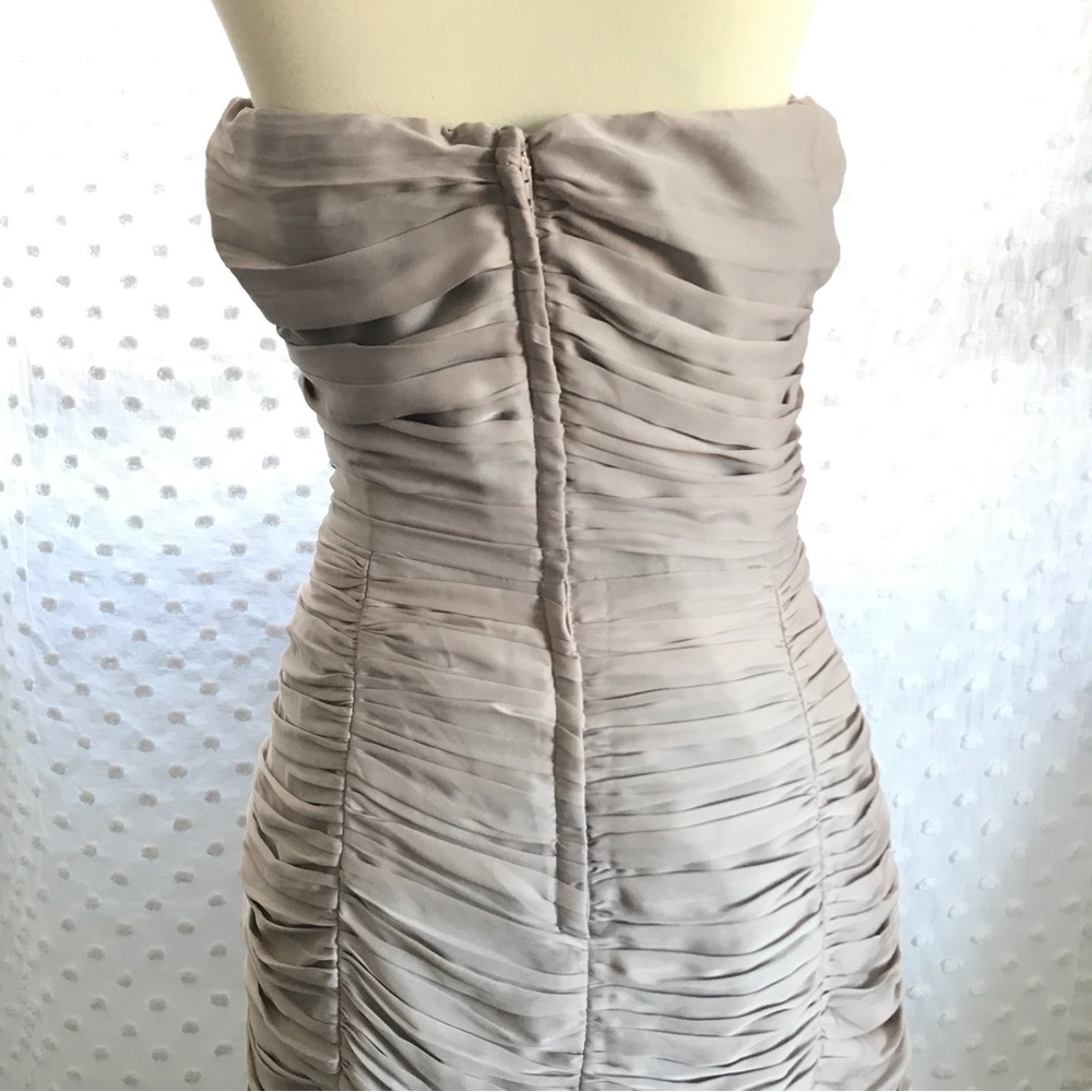 Dress - Picture 7 of 8